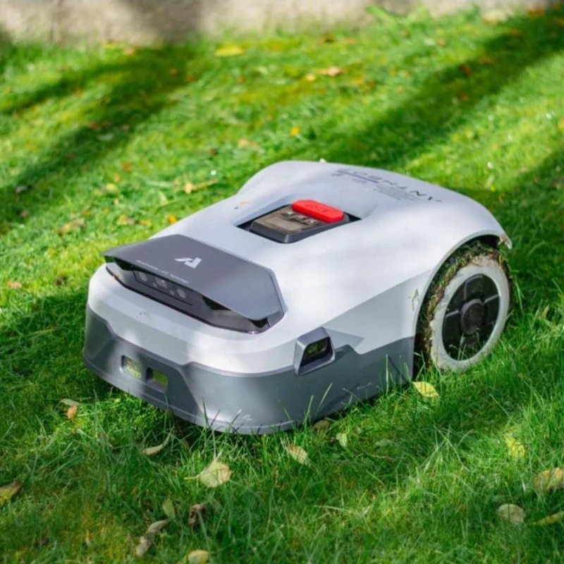 ANTHBOT Genie 3000 robotgräsklippare